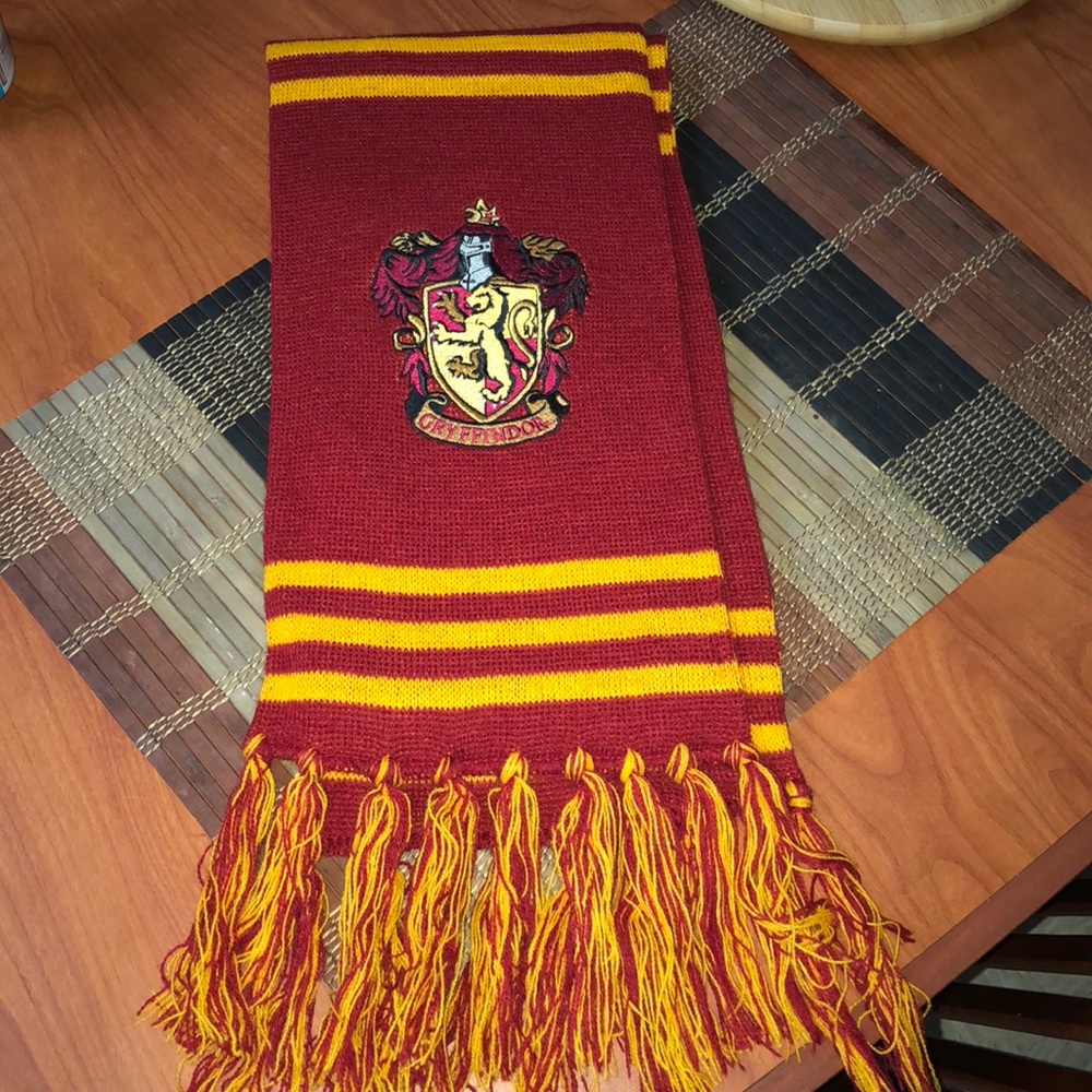 Harry Potter Gryffindor Scarf